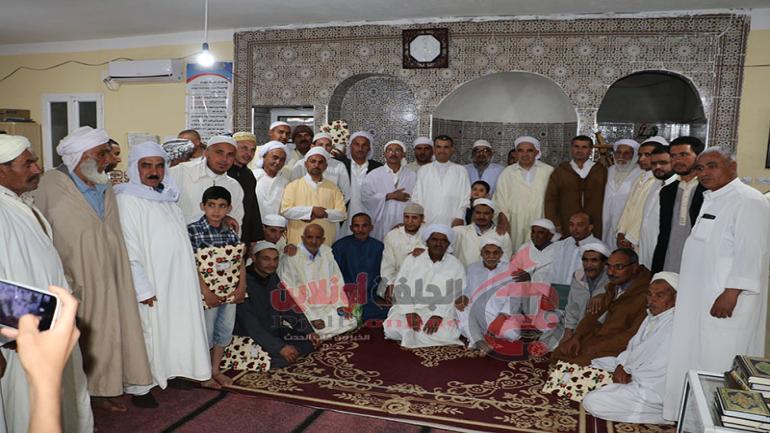 رئيس الفدرالية الدولية للملاكمة يفتح النار على مدير الشباب والرياضة لولاية الجلفة.
