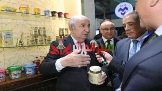 رئيس الجمهورية ينوه بالمستوى الذي وصلته الصناعة الجزائرية ويؤكد أن الأولوية تبقى تلبية الطلب المحلي