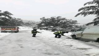 الحماية المدنية: إنقاذ 25 شخصا حاصرتهم الثلوج ببوغني بولاية تيزي وزو