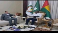 بالصور / بصفته مبعوثا خاصا لرئيس الجمهورية, وزير الاتصال يستقبل من قبل رئيس جمهورية غينيا بيساو