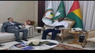 بالصور / بصفته مبعوثا خاصا لرئيس الجمهورية, وزير الاتصال يستقبل من قبل رئيس جمهورية غينيا بيساو