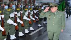 الفريق أول السعيد شنقريحة يمثل الرئيس تبون في زيارة رسمية للمملكة العربية السعودية: تعزيز التعاون العسكري والتباحث حول القضايا المشتركة