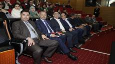 وزير الاتصال يختتم دورة تكوينية للصحفيين الرياضيين ويكرم المشاركين