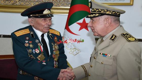 الفريق أول السعيد شنڨريحة يستقبل العقيد المتقاعد الروسي أندري بافيلينكو