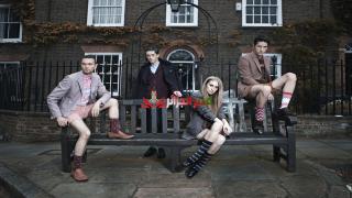 تلبية المرأة الذي يجعل المستهلكين المقاطعة كبيرة مرة أخرى