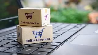 التأثير الكبير للتسوق عبر الإنترنت على مبيعات التجزئة خلال جائحة كوفيد-19