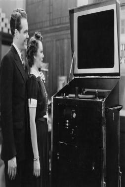 من فضل الله إلى 45 عامًا: أفضل سبعة أفلام لمشاهدة التلفزيون هذا الأسبوع