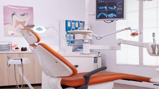 عندما يصبح علاج الأسنان ترفًا… صرخة مواطنين في وجه الغلاء وانفلات الأسعار